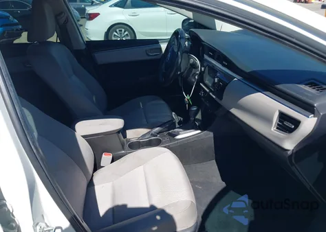 2015 Toyota Corolla Le из США, поврежденный, VIN 5YFBURHE5FP266940